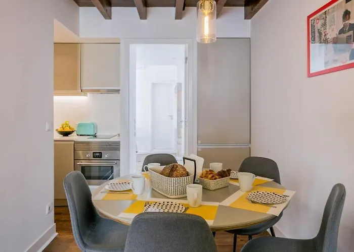 2 Bedroom With Ac Next To Avenida Da Liberdade 公寓