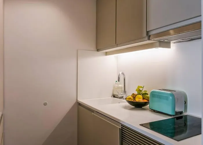 2 Bedroom With Ac Next To Avenida Da Liberdade Lisboa