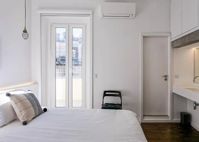 2 Bedroom With Ac Next To Avenida Da Liberdade *